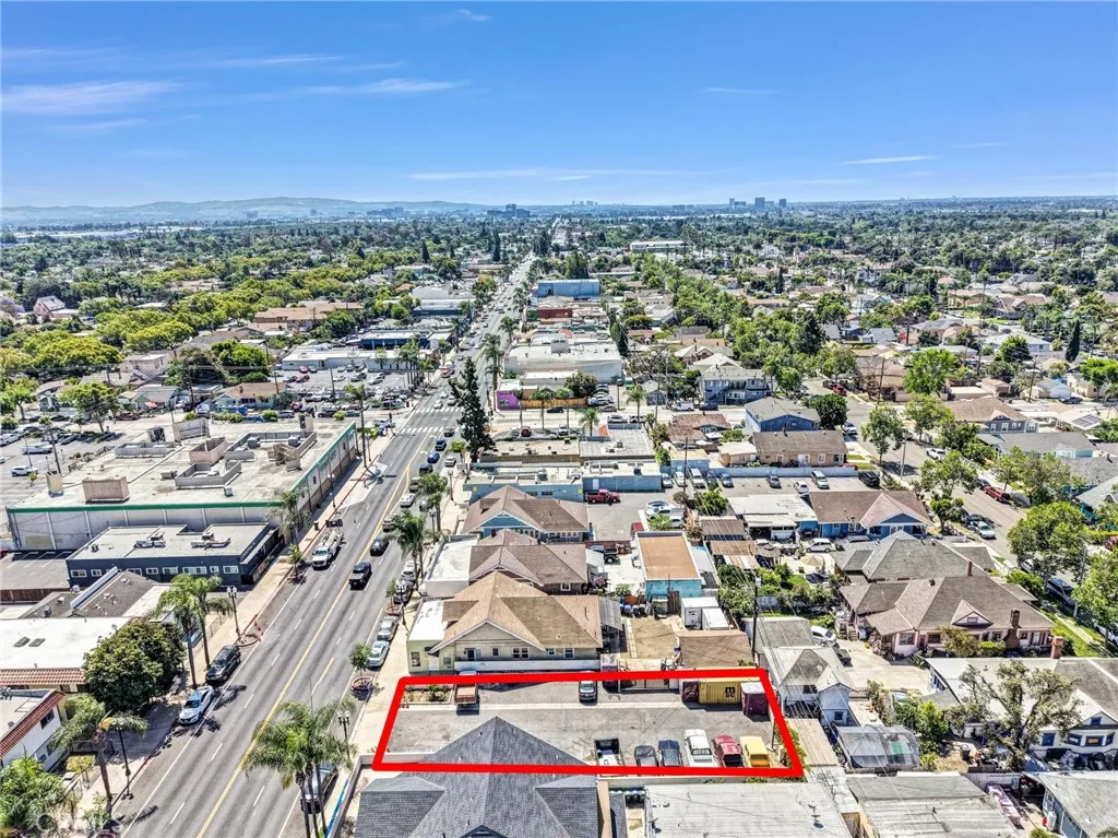 Additional image 18 of 606 S Main Street, Santa Ana, CA 92701