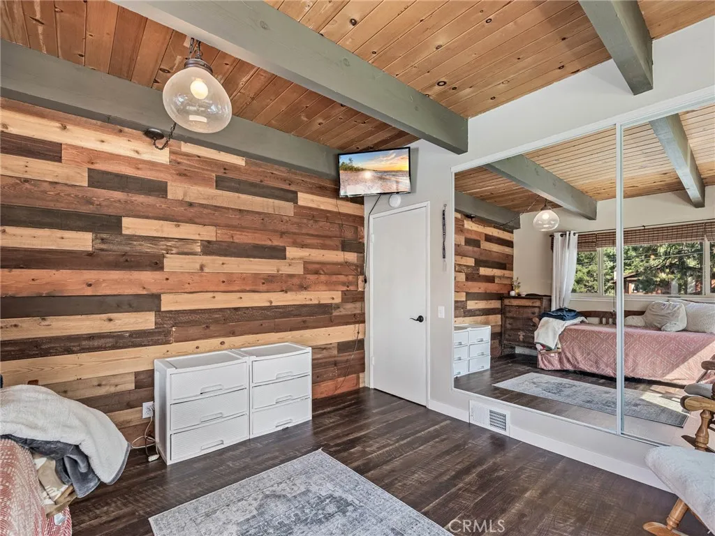 Additional image 32 of 1147 Twin Lakes Rd, Wrightwood, CA 92397