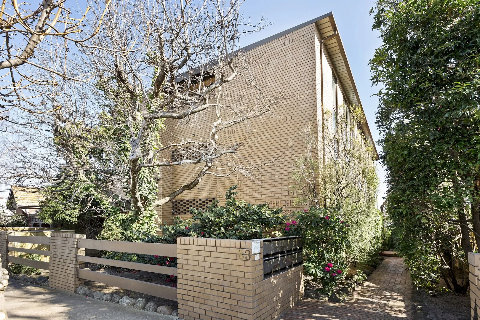 11/83 Mathoura Road, Toorak VIC 3142