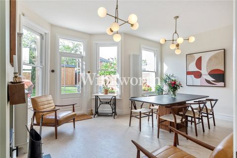 Arcadian Gardens, London N22