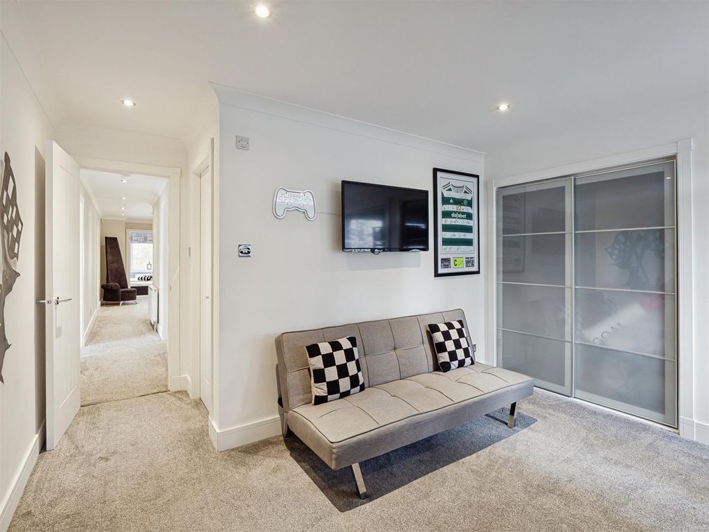 Additional image 39 of 5 bed property for saleFairfield Place, Bothwell, Bothwell G71