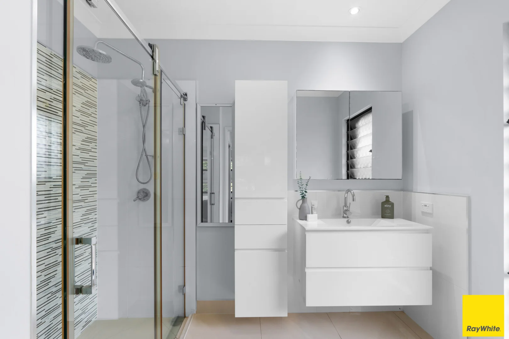 Additional image 7 of 36 Singleton Close, Smithfield QLD 4878