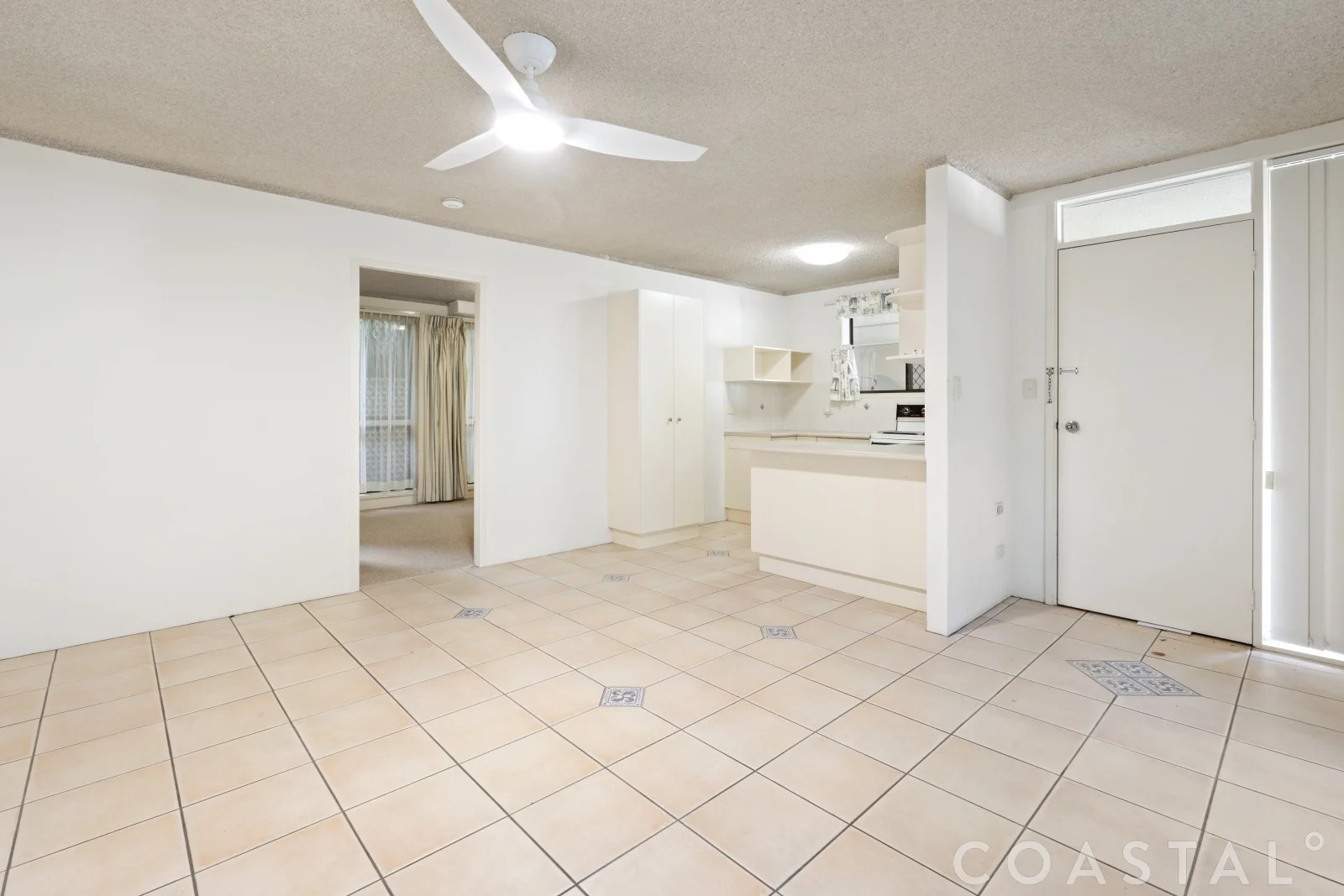 Additional image 3 of 1/5 St Kilda Avenue, Broadbeach QLD 4218