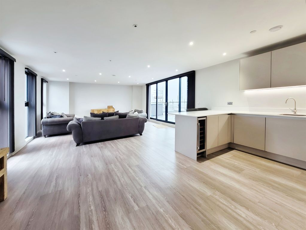 Additional image 12 of 3 bed penthouse for saleRest Bay, Porthcawl CF36