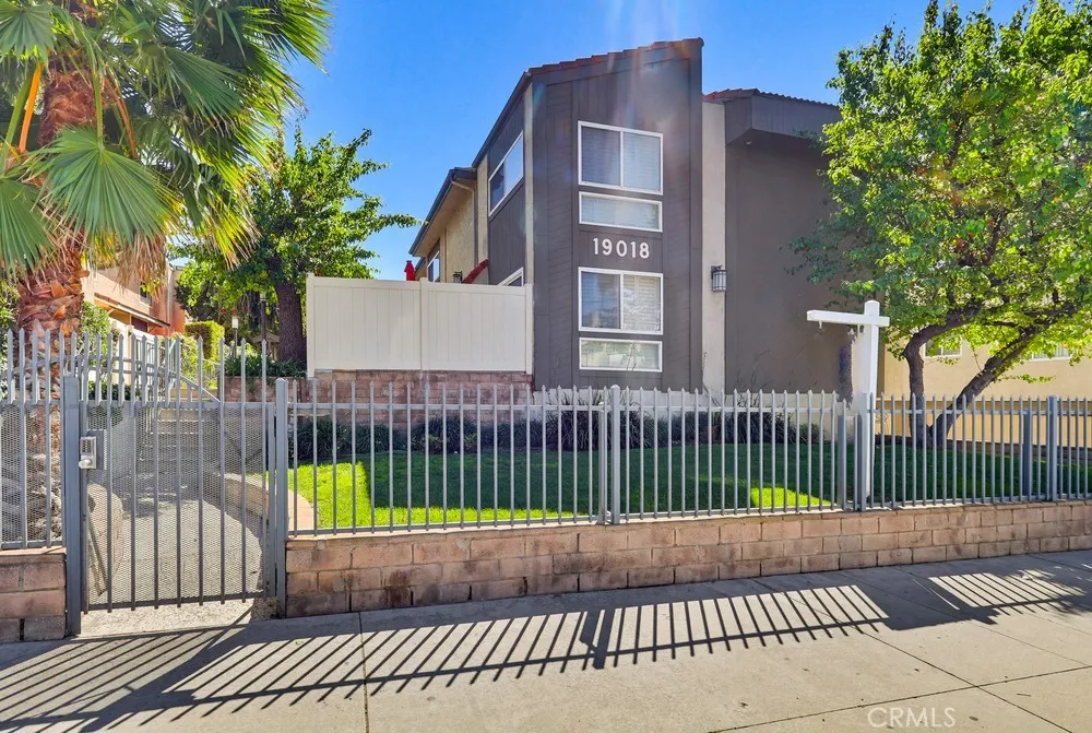Additional image 75 of 19018 Sherman Way Unit 110, Reseda, CA 91335