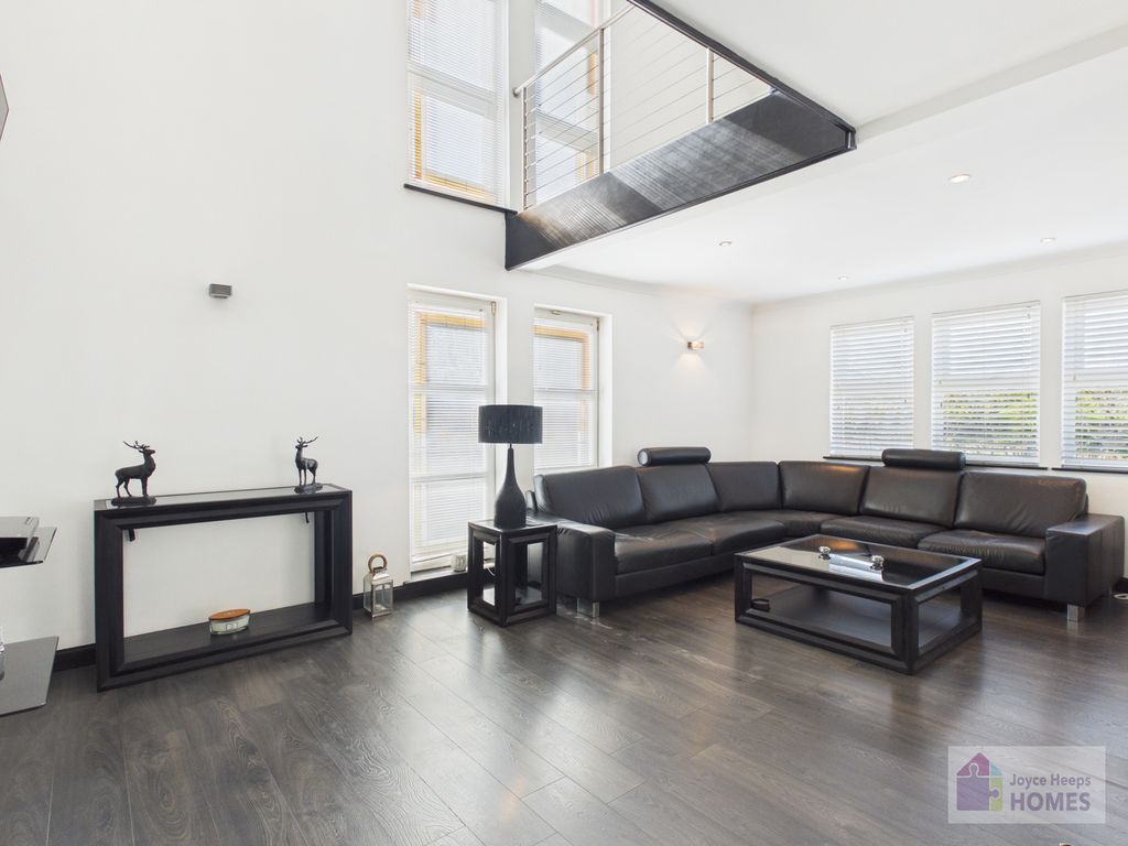 Additional image 4 of 5 bed detached house for saleGlasgow Road, Nerston, East Kilbride G74