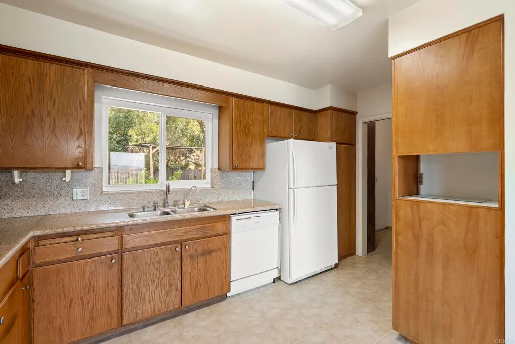 Additional image 13 of 899 Van Horn Rd, El Cajon, CA 92019