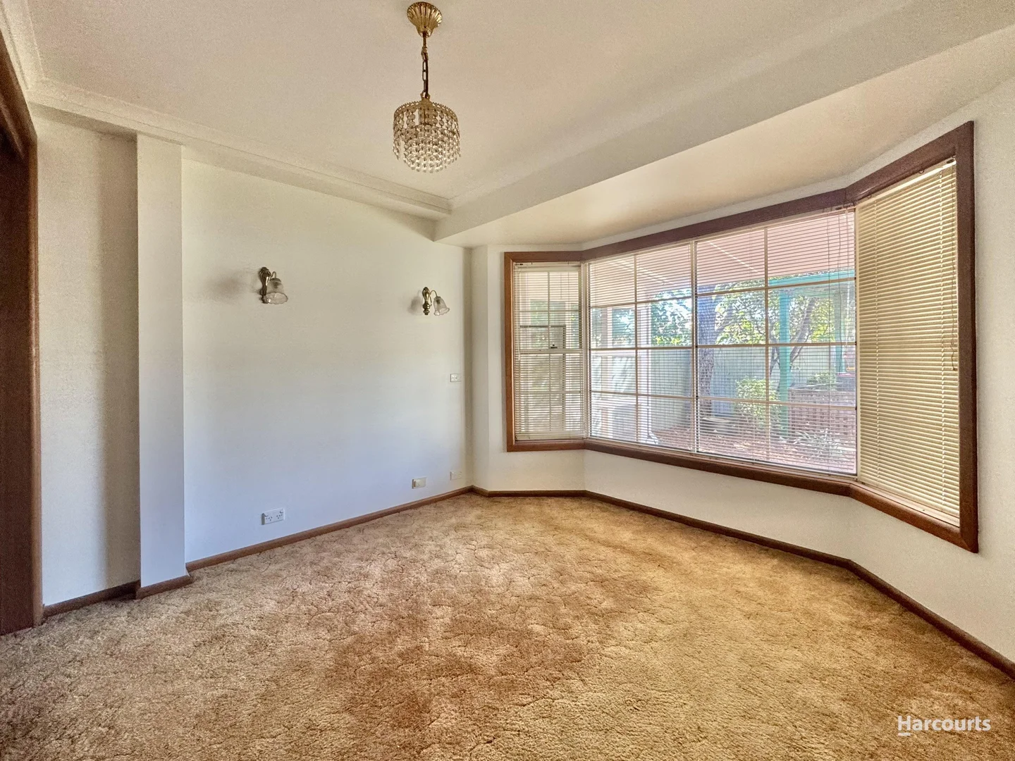 Additional image 5 of 29 Phelps Crescent, Bradbury NSW 2560