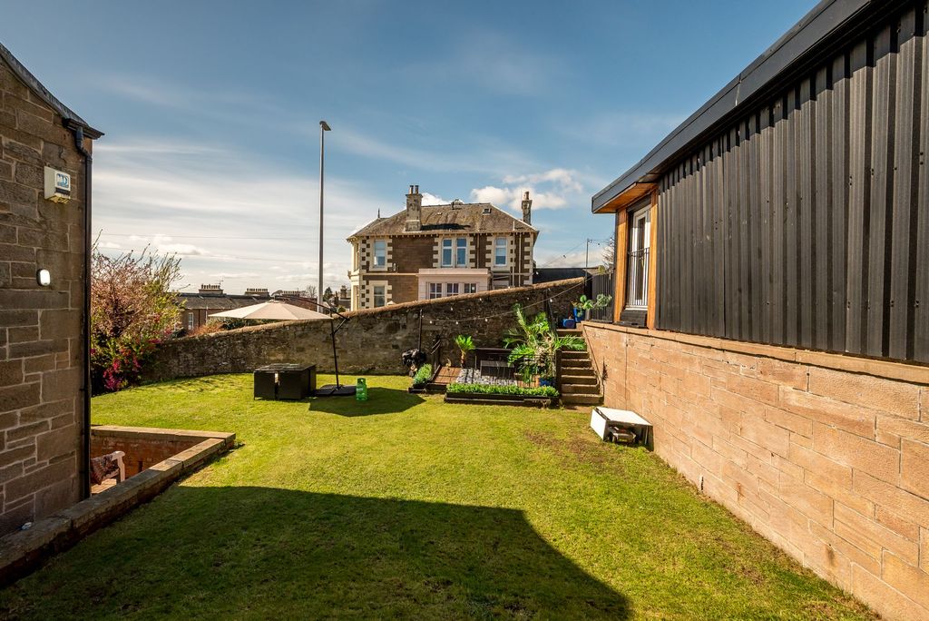 Additional image 36 of 7 bed semi-detached house for sale15 West Park Road, West End, Dundee DD2