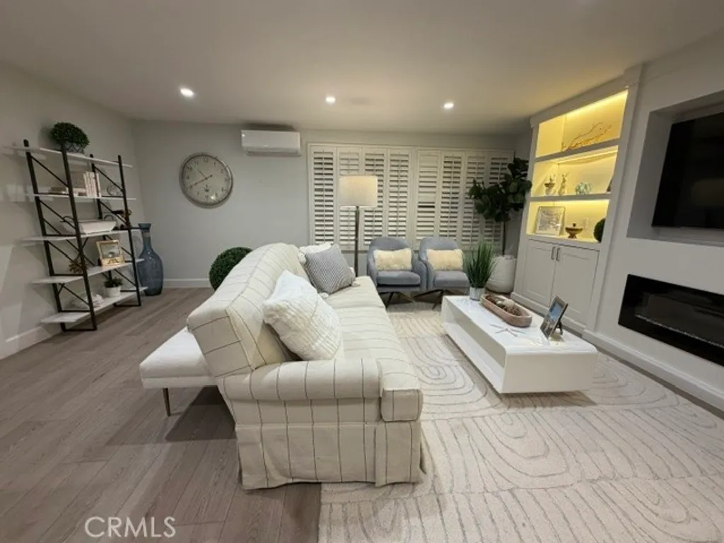 Additional image 25 of 2305 Via Puerta, Laguna Woods, CA 92637
