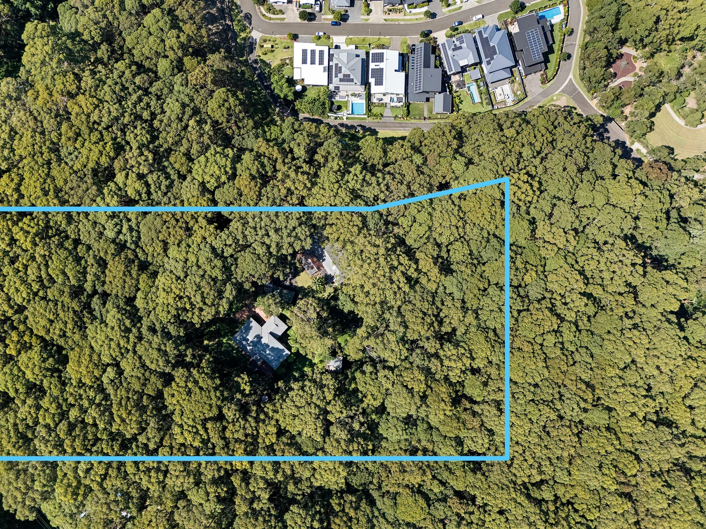 Additional image 11 of 4 Highlands Parade, Bulli NSW 2516