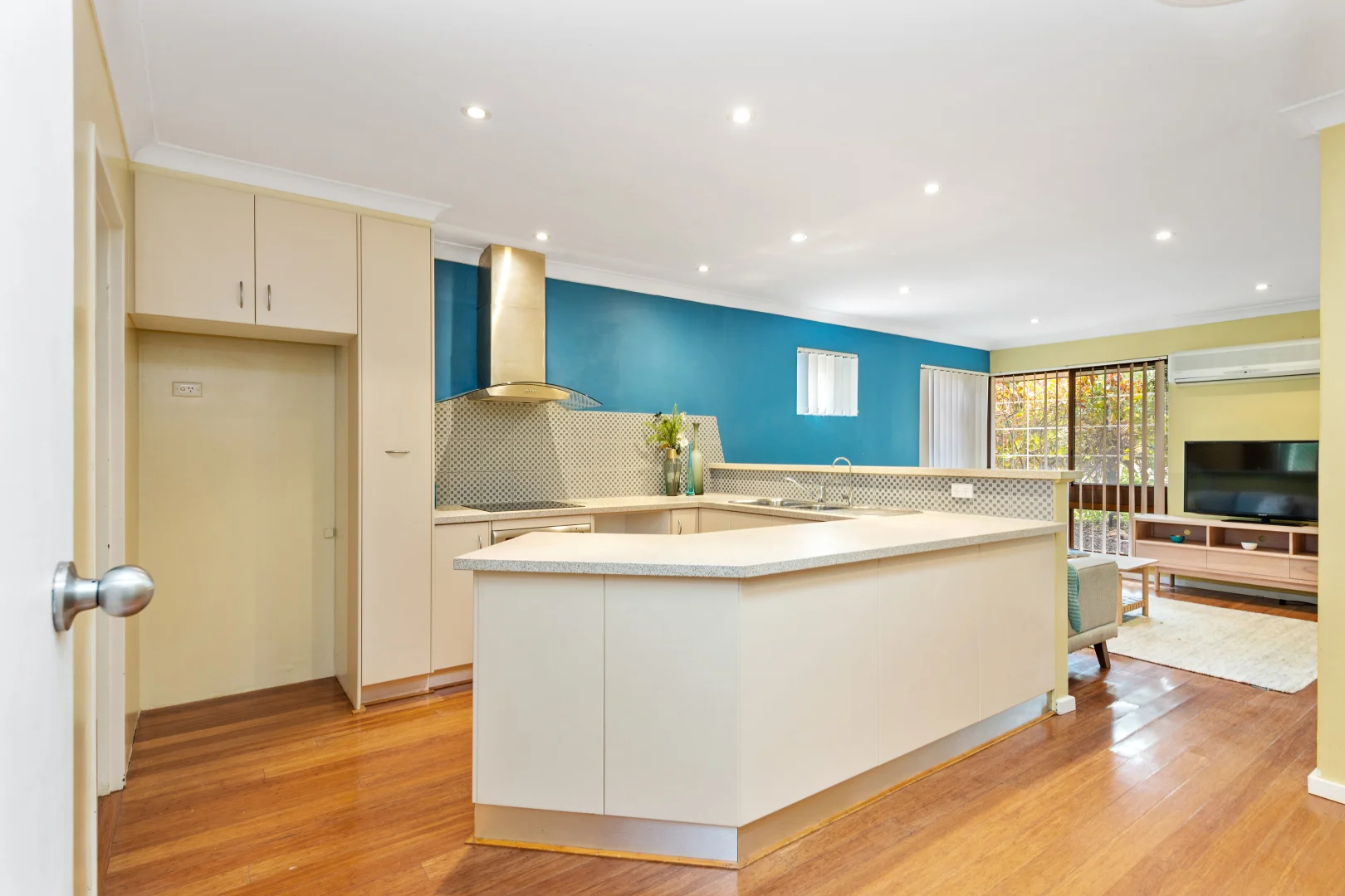 Additional image 8 of 5/65 Macleod Road, Applecross WA 6153