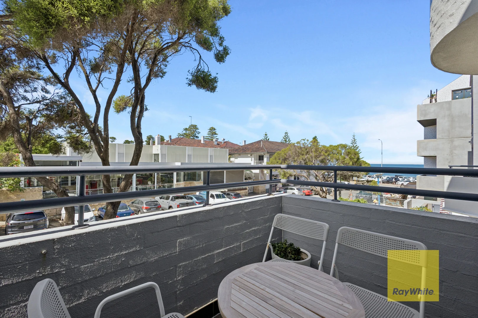 Additional image 9 of 6/4 Warnham Road, Cottesloe WA 6011