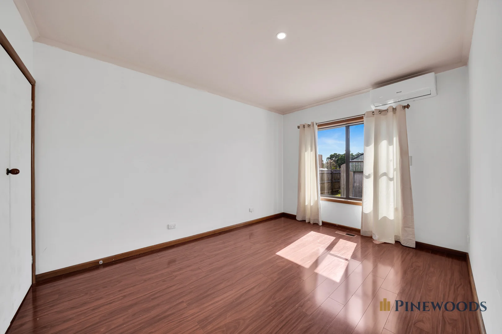 Additional image 10 of 72 Winter Crescent, Reservoir VIC 3073
