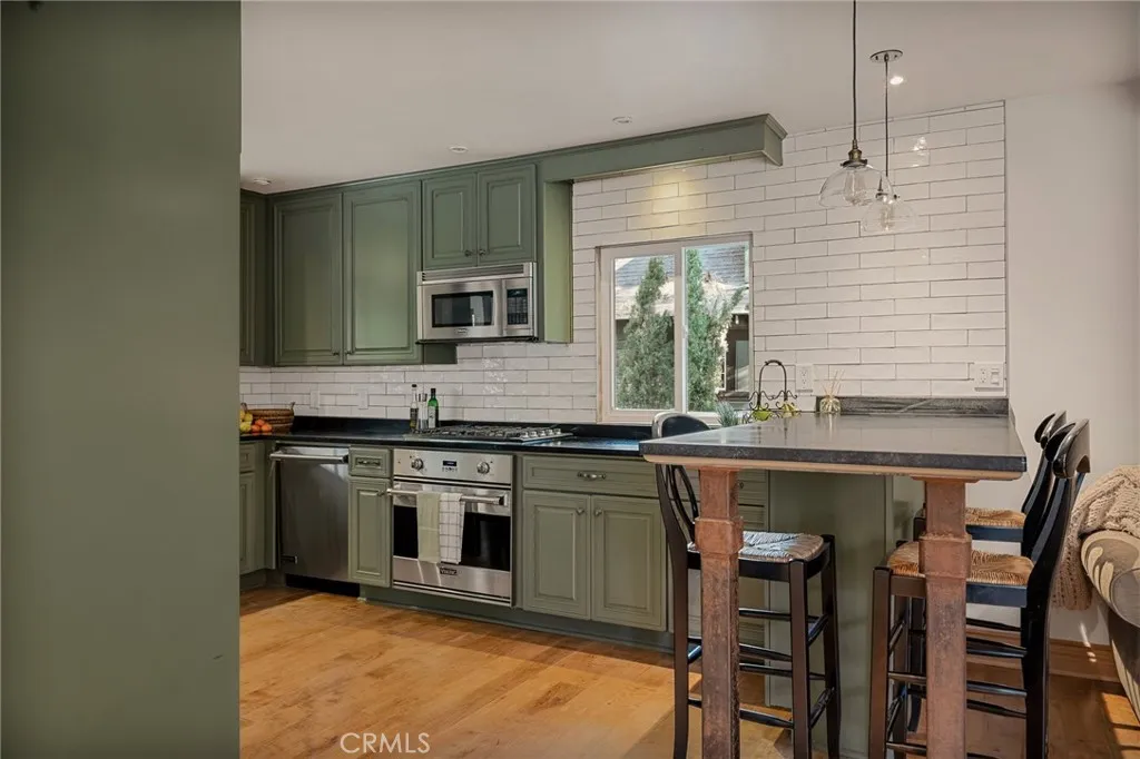 Additional image 17 of 230 Hemlock Drive, Lake Arrowhead, CA 92352