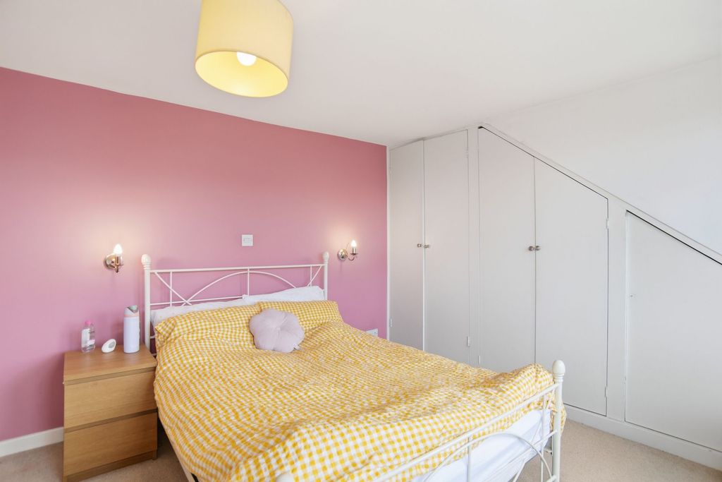 Additional image 10 of 3 bed maisonette for saleQueen Street, Stirling FK8