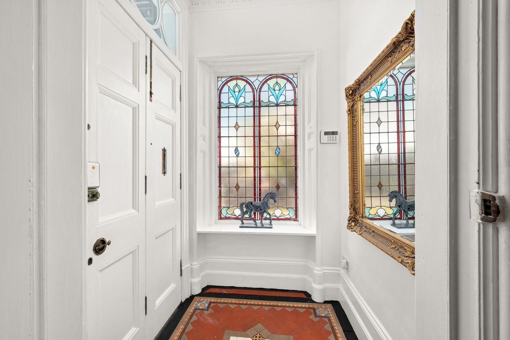 Additional image 13 of 7 bed semi-detached house for sale15 West Park Road, West End, Dundee DD2