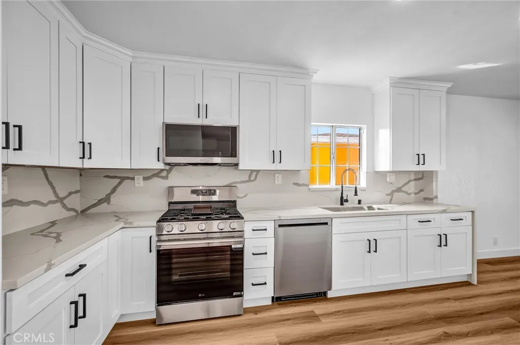 Additional image 51 of 1200 S Castlegate Ave, Compton, CA 90221