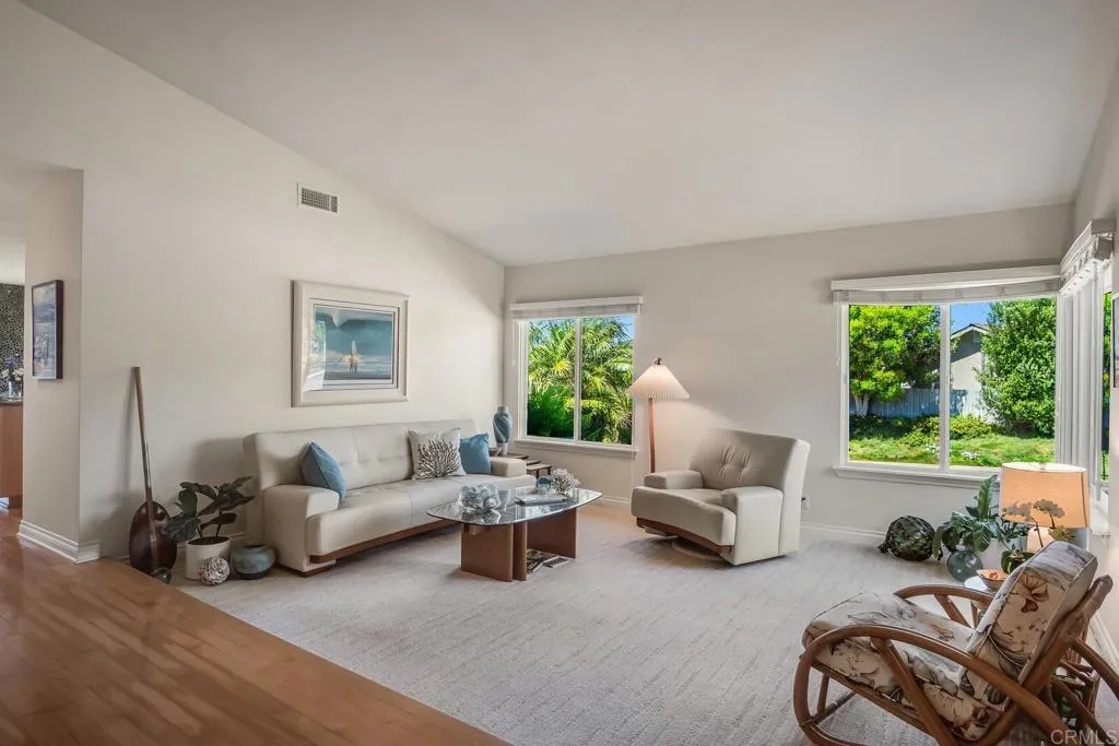 Additional image 7 of 7205 Daffodil Pl, Carlsbad, CA 92011