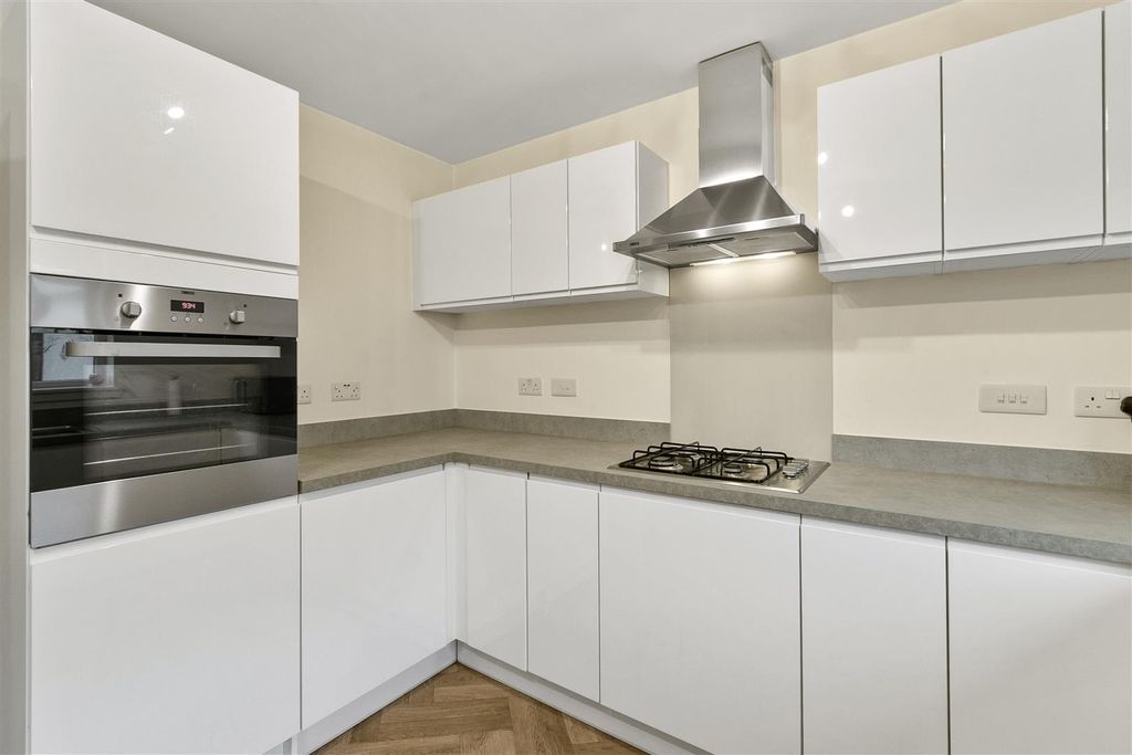 Additional image 7 of 4 bed detached house for saleQueen Mary Crescent, Clydebank G81