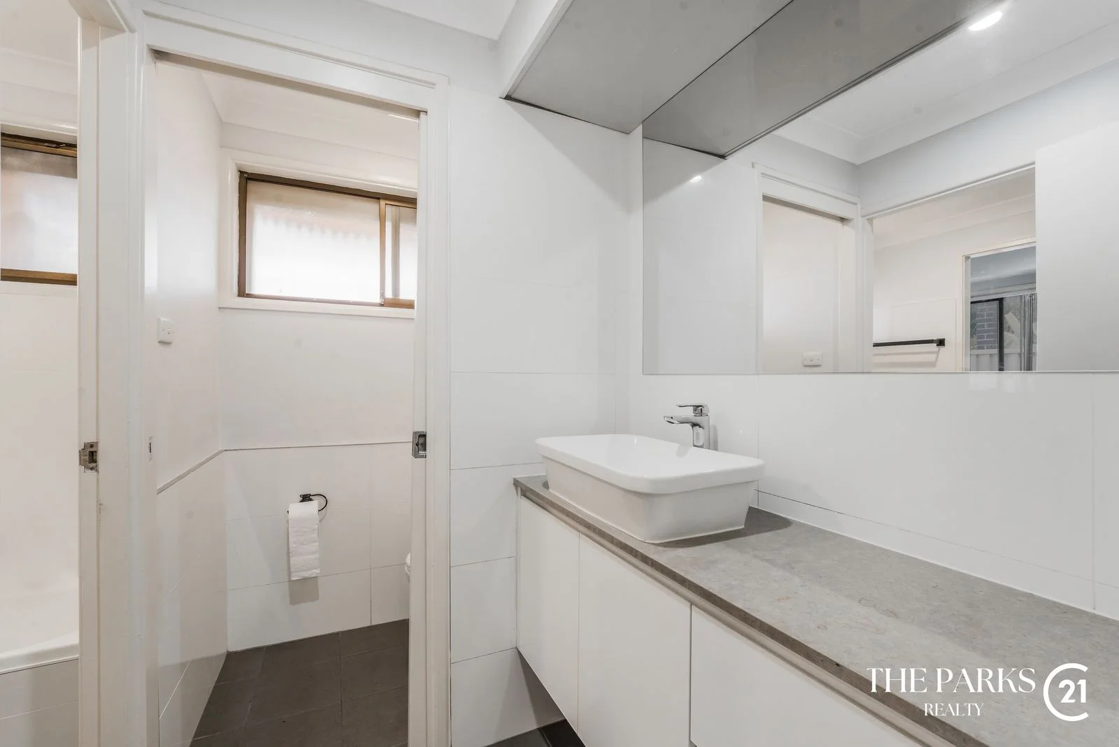 Additional image 7 of 2 Glenfern Crescent, Bossley Park NSW 2176