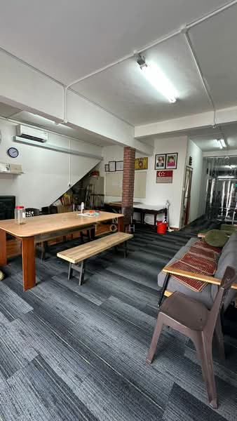 Shophouse/Residential/Retail/ at Sembawang Road