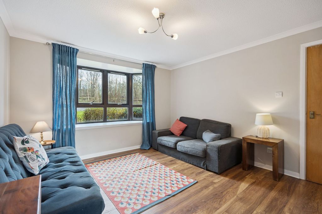 Additional image 2 of 2 bed flat for saleForthview, Stirling FK8