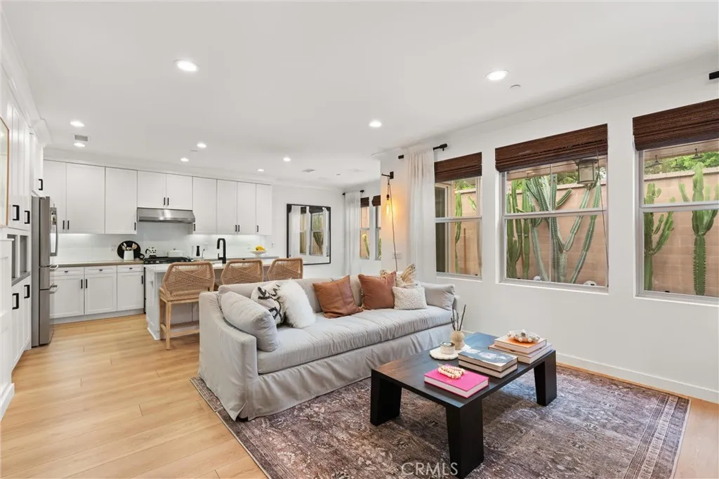 Additional image 11 of 112 Gemstone, Irvine, CA 92620