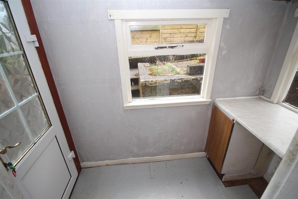Additional image 23 of 3 bed semi-detached house for saleMaple Road, Greenock PA16