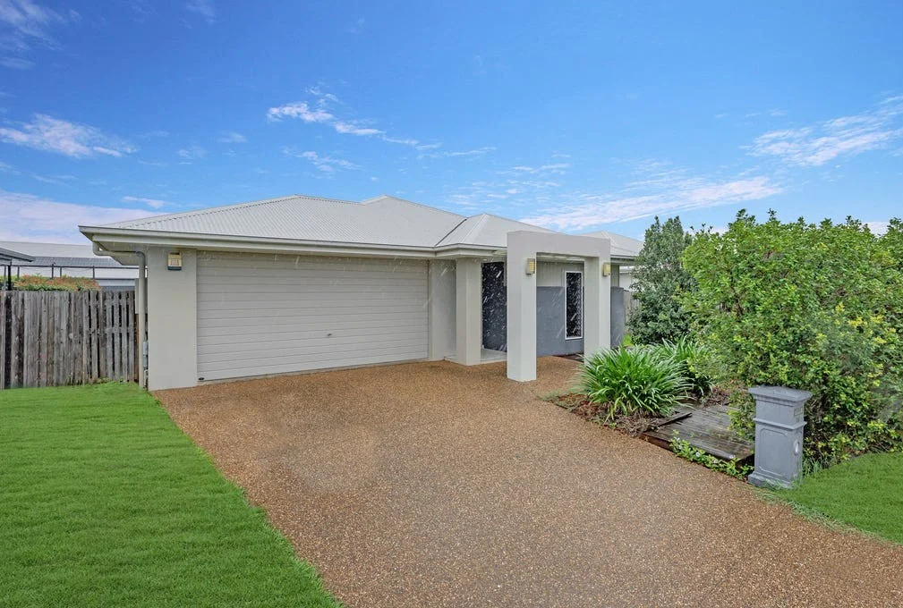 14 Iona Avenue, Burdell QLD 4818