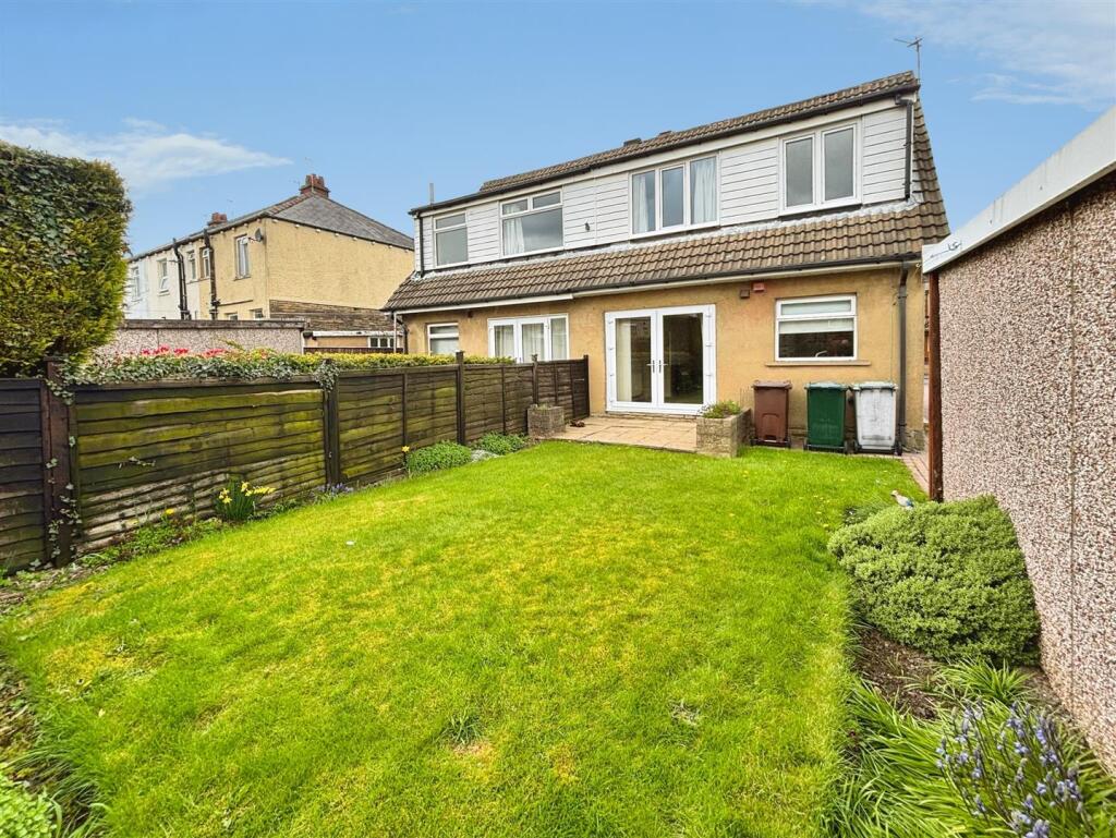 Additional image 17 of Poplar Road, Bradford, BD7 4JB