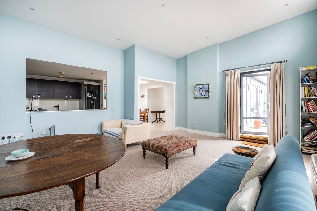 Additional image 7 of 2 bed flat for saleSt. Stephens Road, Norwich NR1