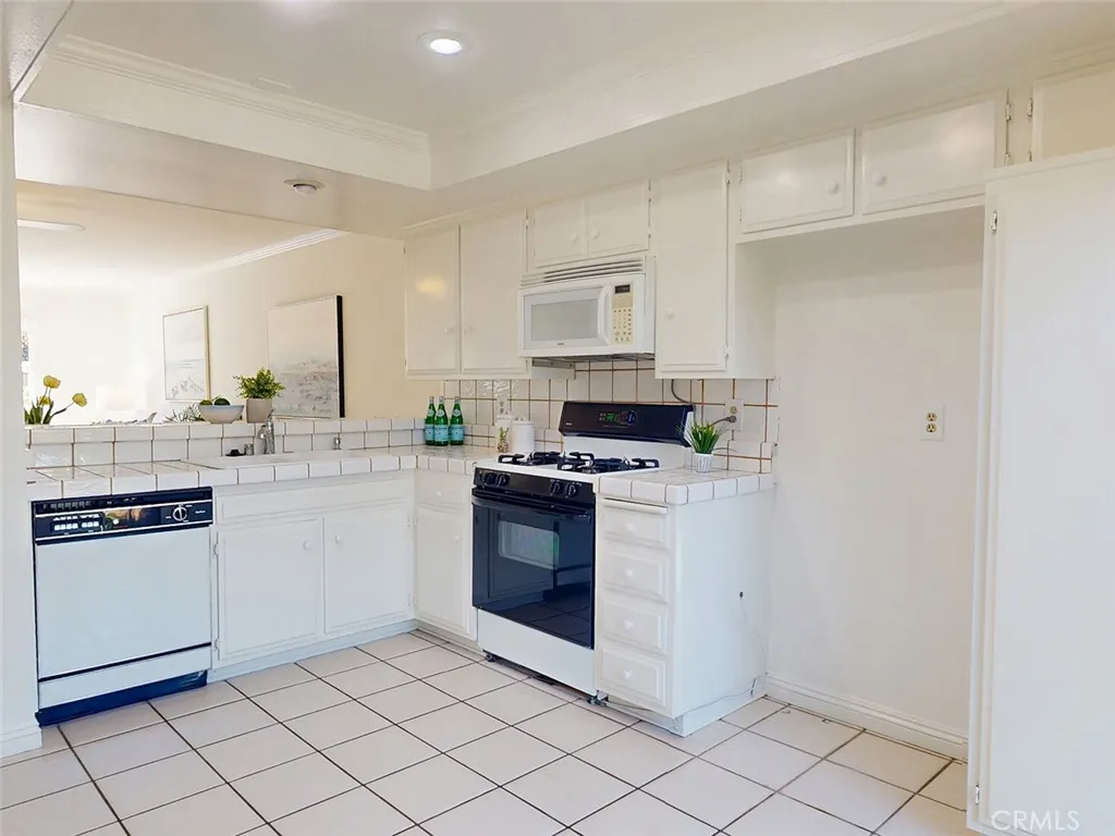 Additional image 7 of 10598 La Lila Lane, Fountain Valley, CA 92708