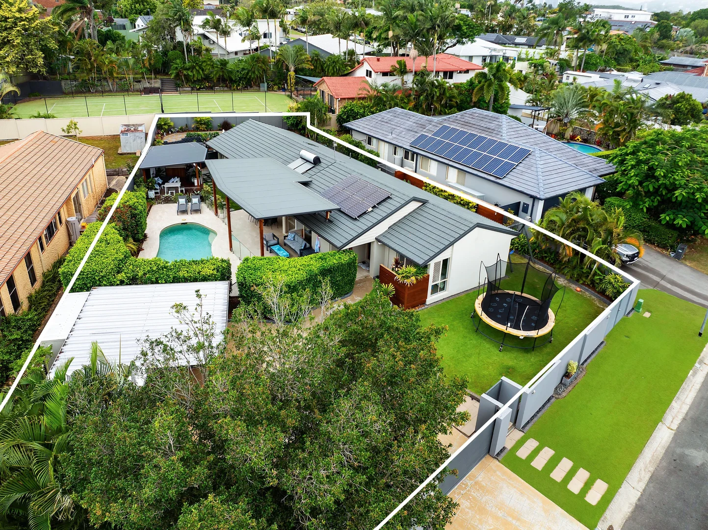 Additional image 24 of 8 Beaconsfield Drive, Burleigh Waters QLD 4220