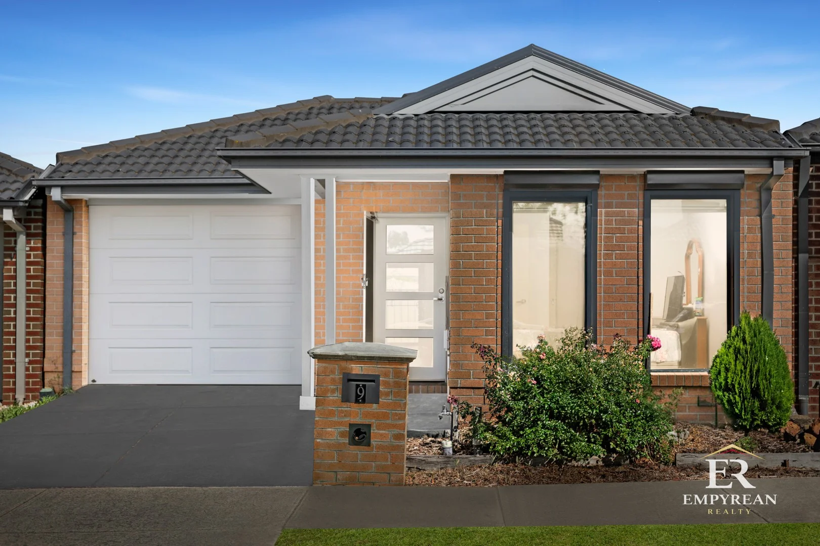 9 Tarrion Rise, Craigieburn VIC 3064
