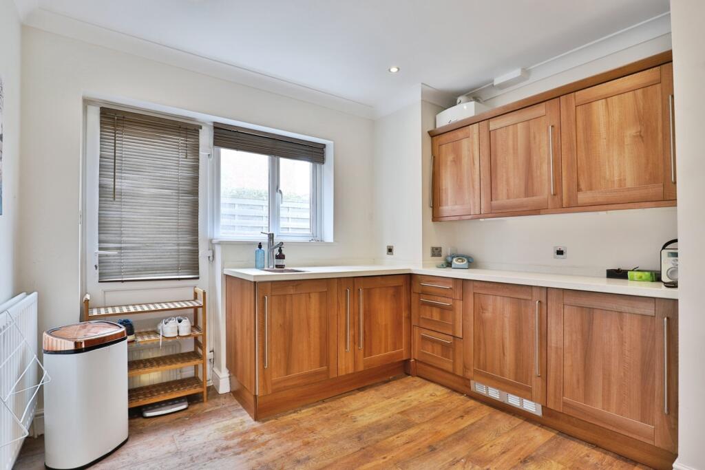 Additional image 9 of Wimborne Road, BOURNEMOUTH, Dorset, BH10