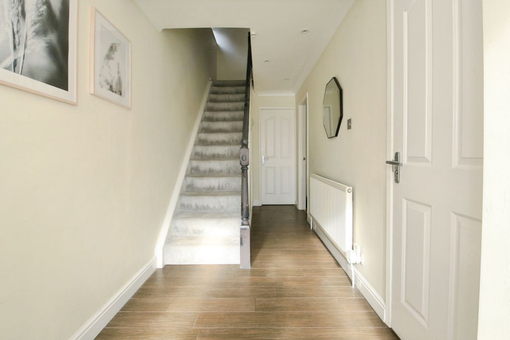 Additional image 15 of 3 bed detached house for saleAscot Drive, Peterborough PE1