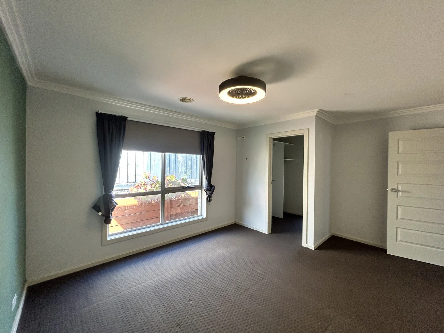 2 Singleton Court, Warrnambool VIC 3280 photo 4