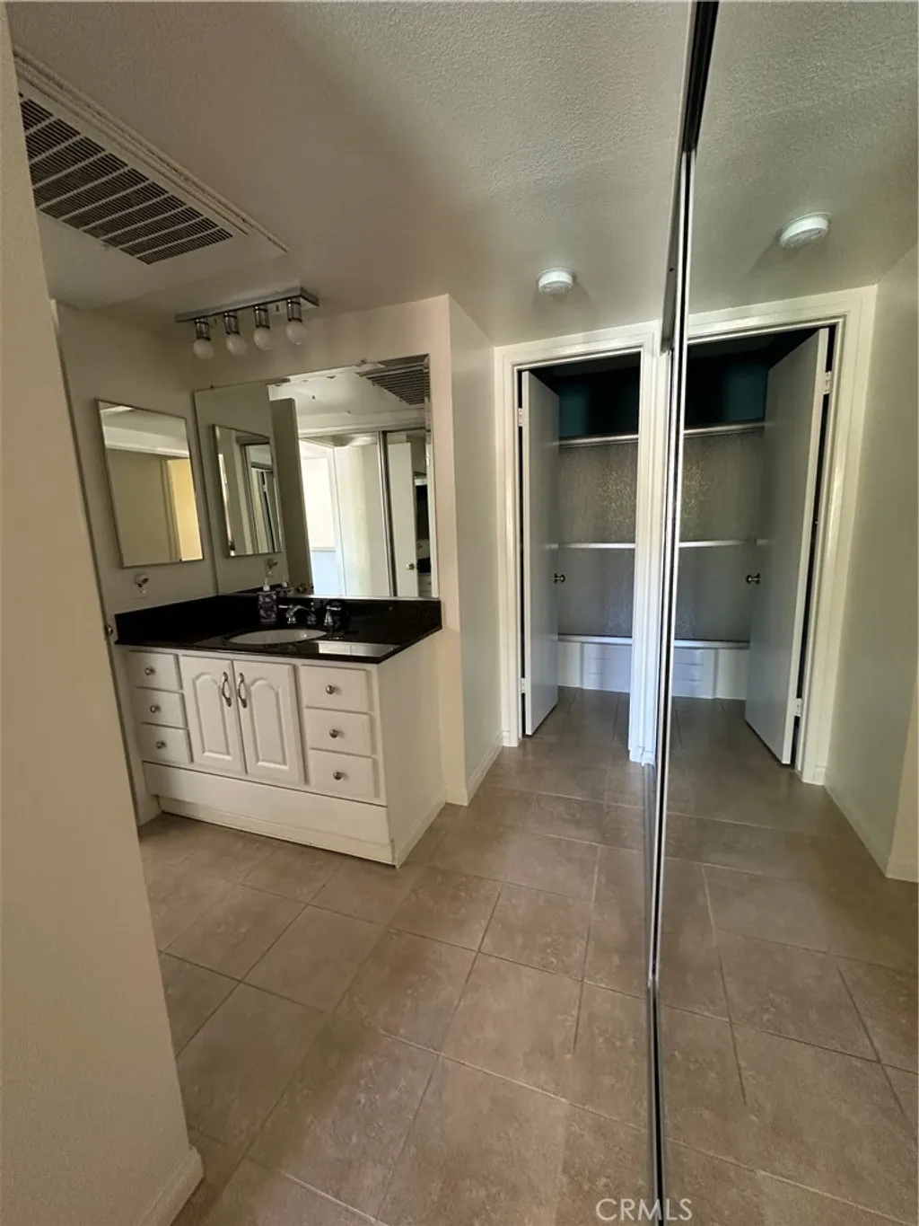 Additional image 16 of 23515 Lyons Ave Unit 219, Valencia, CA 91355