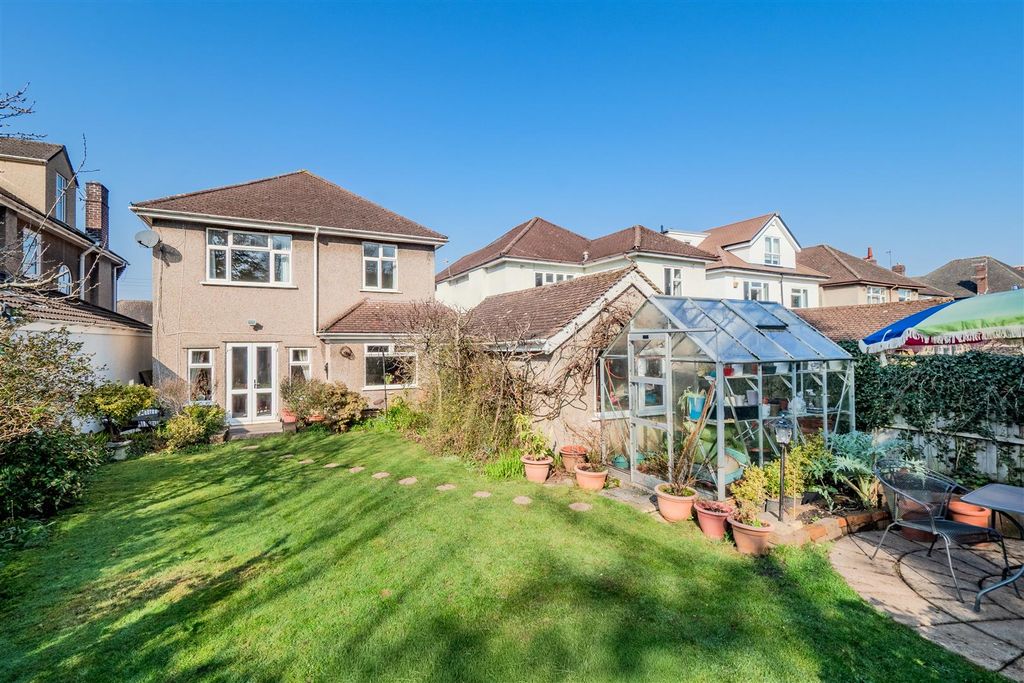 Additional image 2 of 4 bed detached house for saleHandsome Detached Home On The Dell, Westbury-On-Trym, Bristol BS9