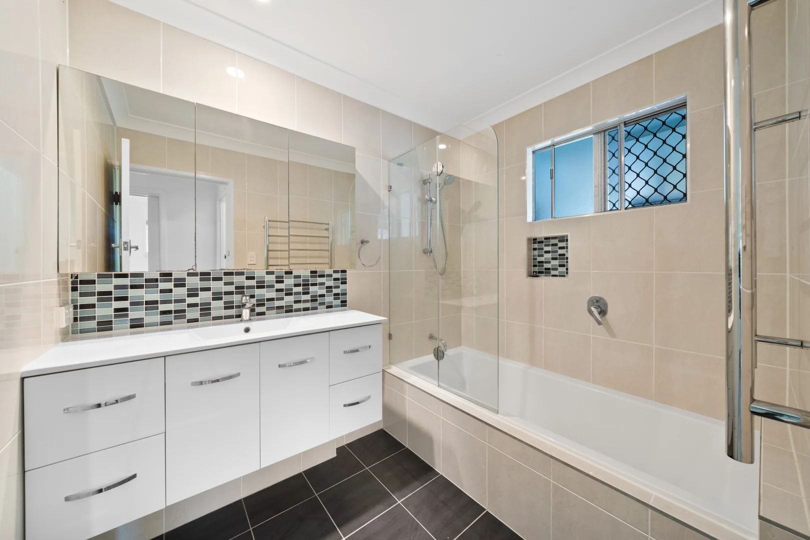 Additional image 9 of 21 Calca Crescent, Ferny Hills QLD 4055