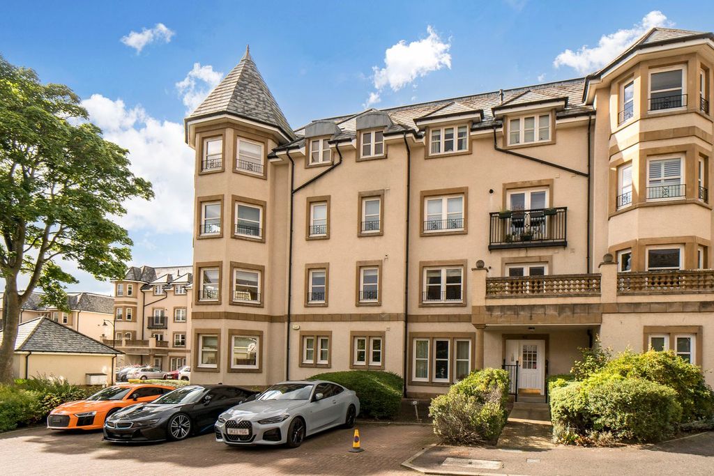 Additional image 3 of 2 bed flat for saleRattray Drive, Edinburgh EH10