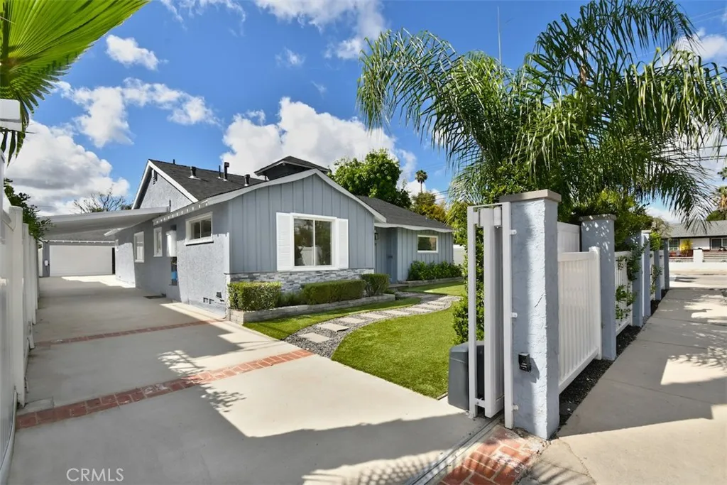 Additional image 4 of 15576 Hesby St, Encino, CA 91436