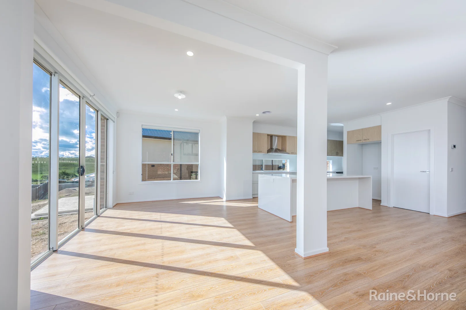 Additional image 5 of 132 Elizabeth Drive, Sunbury VIC 3429