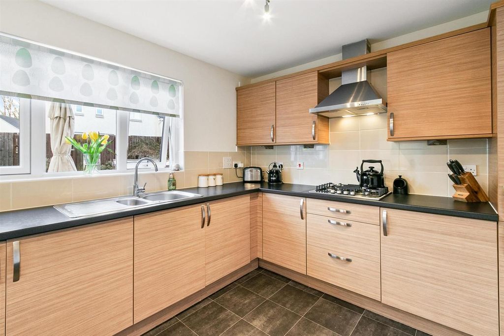 Additional image 4 of 4 bed detached house for saleKinglas Drive, Dumbarton G82