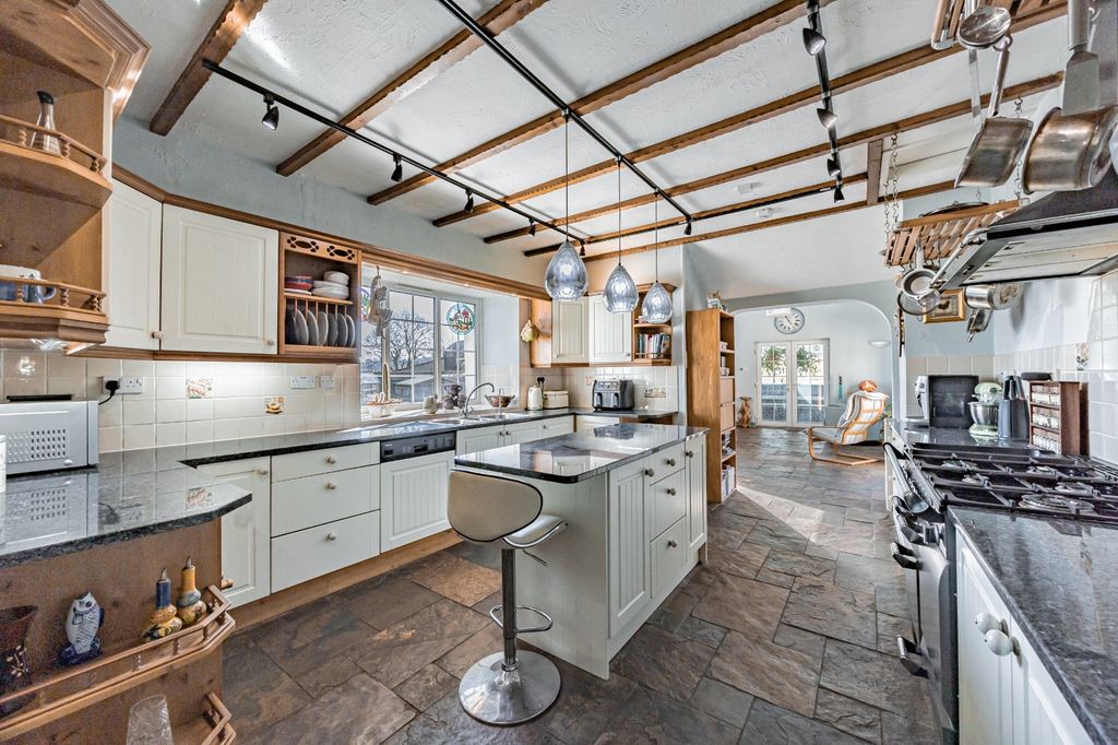 Additional image 2 of 4 bed equestrian for saleRuthin, Denbighshire LL15