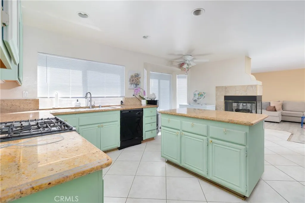 Additional image 65 of 1212 Date Palm Dr, Palmdale, CA 93551