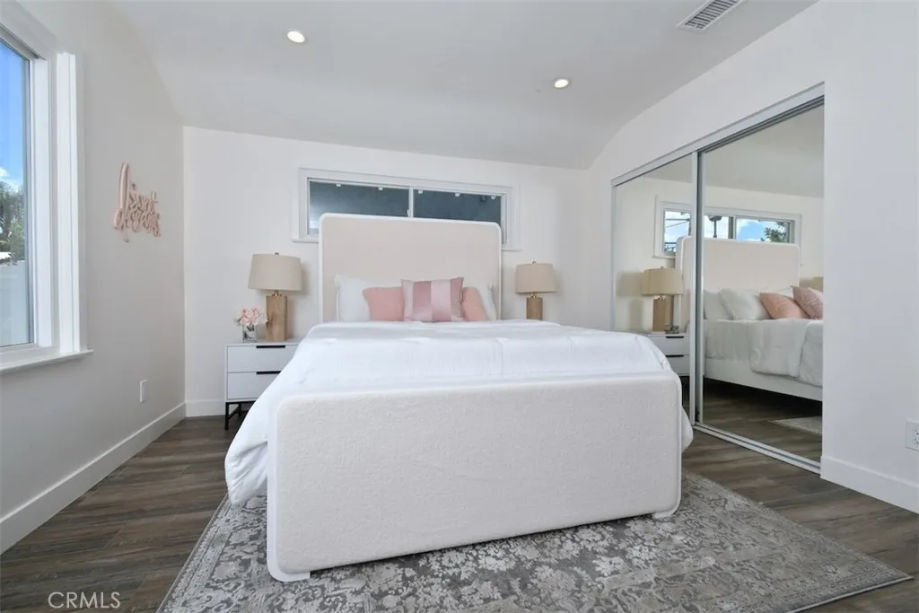 Additional image 29 of 15576 Hesby St, Encino, CA 91436