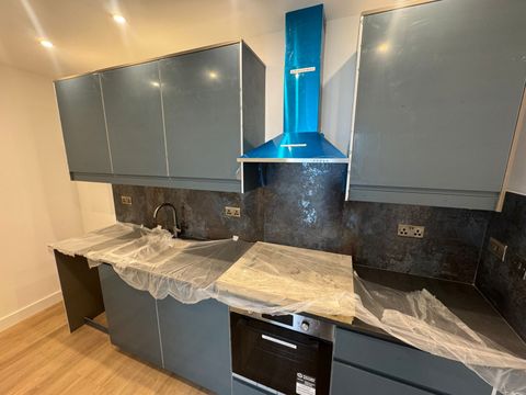 73A North End CR0, Studio to rent