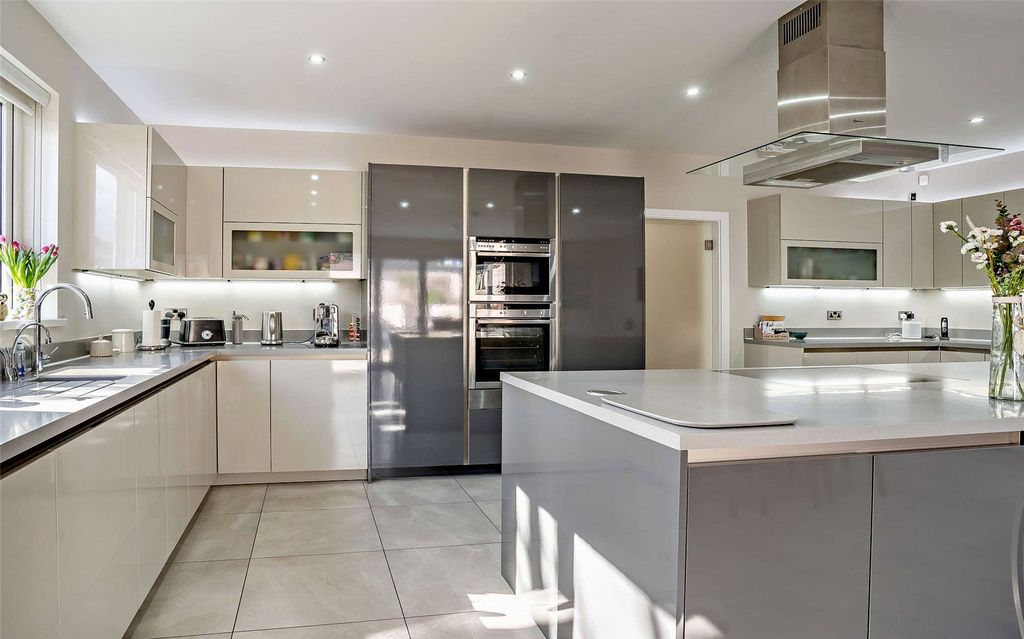 Additional image 14 of 6 bed detached house for saleSwiss Valley, Llanelli, Carmarthenshire SA14